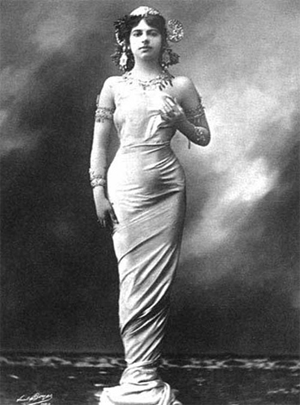 Vũ nữ, điệp viên Mata Hari - Pháp