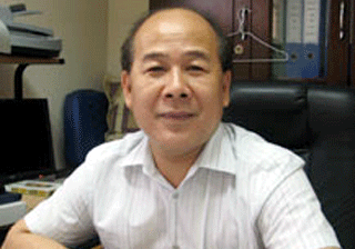 Ông Nguyễn Văn Công, năm nay 52 tuổi, giữ chức vụ Chánh văn phòng Bộ Giao thông Vận tải từ năm 2004 tới nay. Với việc bổ nhiệm này, ông Công là Thứ trưởng thứ 7 của Bộ Giao thông vận tải.