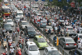 Hàng loạt những biện pháp táo bạo được đề xuất nhằm giảm tình trạng ùn tắc giao thông