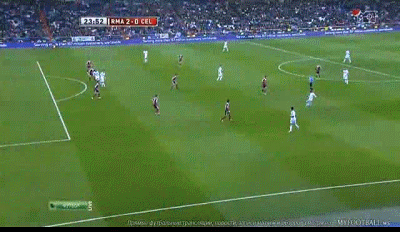 Phút 24: Real Madrid 2-0 Celta Vigo! Lại là Ronaldo, nhưng nhân vật chính là Luka Modric với đường chuyền dài cực tốt để CR7 phá bẫy việt vị và ghi bàn.