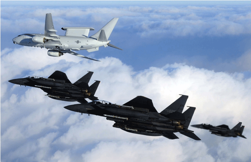 F-15K có thể mang theo 8 tên lửa không đối không AIM-9X Sidewinder và AIM-120 AMRAAM