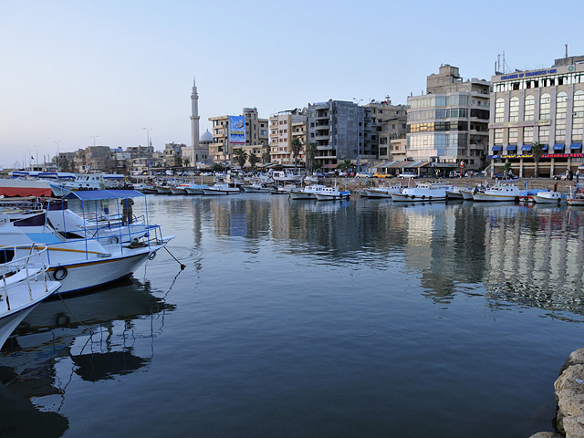 Cảng Tartus của Syria.