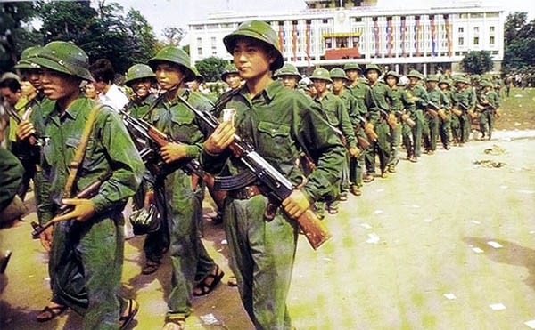 Những hình ảnh đẹp về lực lượng bảo vệ biên giới của Việt Nam | Giáo dục  Việt Nam