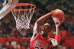 Huyền thoại NBA Michael Jordan bước sang tuổi 50