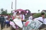 Sự thật về chuyện "con đại gia" tổ chức lễ rước dâu bằng xe trâu