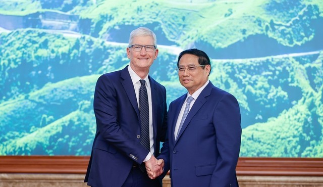 Thủ tướng Phạm Minh Chính tiếp CEO Tim Cook của Tập đoàn Apple
