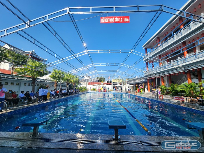 Một trường THPT ở Hải Phòng đưa bơi lội trở thành môn học chính thức ảnh 3