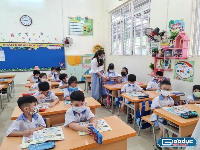 Mong ước lớn nhất của giáo viên hợp đồng: Được là viên chức để an tâm gắn bó ảnh 1
