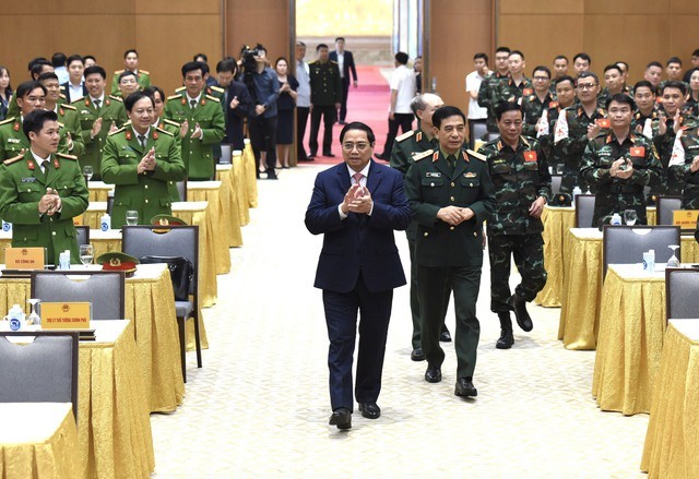 Thủ tướng gặp mặt đoàn công tác tham gia cứu nạn, cứu hộ tại Thổ Nhĩ Kỳ ảnh 1