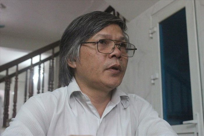 Thầy giáo Đỗ Việt Khoa từng đứng lên tố cáo tiêu cực trong giáo dục. (Ảnh: Laodong.vn) ảnh 1