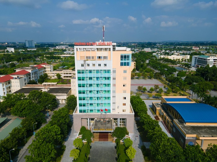  Trường ĐH Hồng Đức dự kiến không thu học phí đối với bậc tiểu học ảnh 1