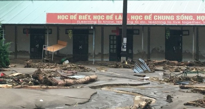 Trường học, thầy cô giáo ở Mù Cang Chải bị thiệt hại nặng nề do mưa lũ ảnh 3