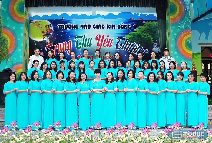 Ở trường Kim Đồng 1, cô giáo yêu thương học sinh như con ruột ảnh 2