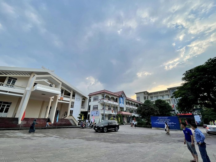 Phải tinh giản biên chế nhiều nhất Tỉnh, Trường CĐSP Hòa Bình chia sẻ lý do | Giáo dục Việt Nam Phải tinh giản biên chế nhiều nhất Tỉnh, Trường CĐSP Hòa Bình chia sẻ lý do | Giáo dục Việt Nam