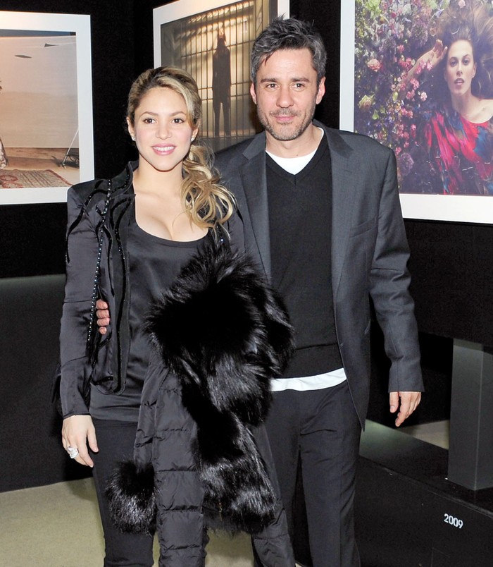 Shakira shows off her 'one-child' beauty after giving birth to a warm boy for Pique pH๏τo 3