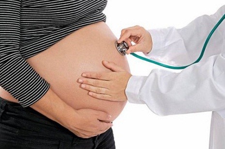 Những triệu chứng nguy hiểm mẹ cần lưu ý khi đang mang bầu