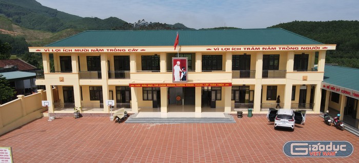 Trường học là ngôi nhà thứ hai “đẹp như mơ” của trẻ em DTTS ở Quảng Ninh ảnh 10