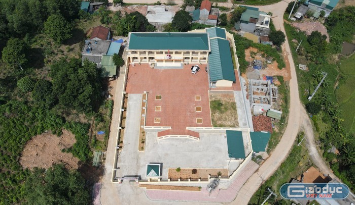 Trường học là ngôi nhà thứ hai “đẹp như mơ” của trẻ em DTTS ở Quảng Ninh ảnh 9