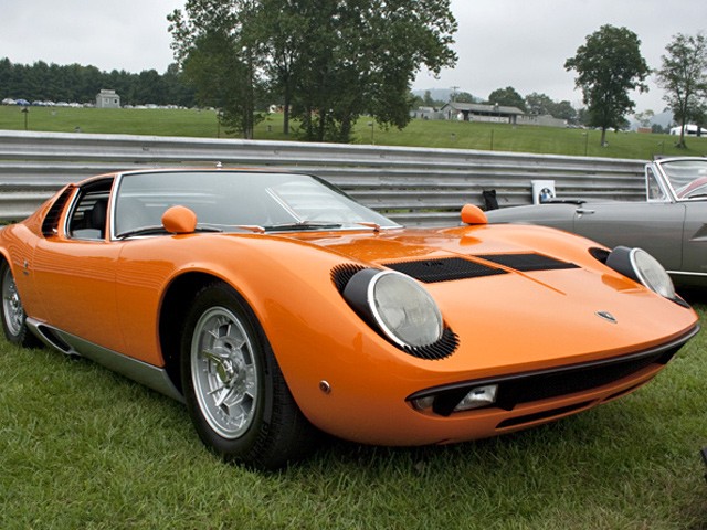 Lamborghini Miura: Mạnh mẽ, dữ dằn nhưng đầy nghệ thuật | Giáo dục Việt Nam