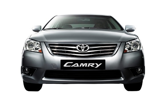 Mua bán Toyota Camry 2003 giá 300 triệu  2348329