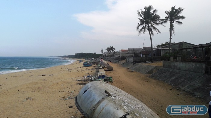 Cận cảnh những làng chài ven biển dự án FLC sắp “thâu tóm” ảnh 2