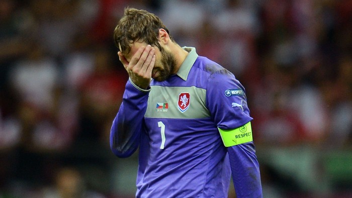 Còn Cech, buồn và thất vọng...