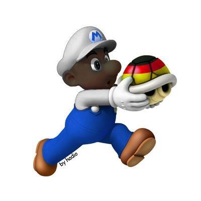 Super Mario tiễn ĐT Đức về nước!