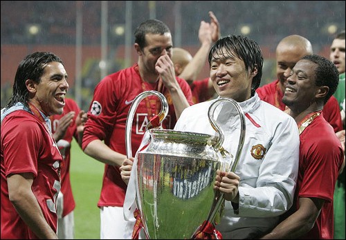 Park đã trở thành cầu thủ châu Á đầu tiên được góp mặt ở trận chung kết và vô địch UEFA Champions League năm 2008