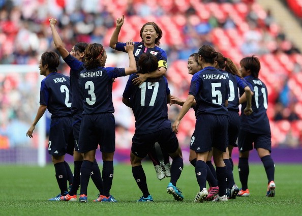Các cô gái đến từ Nhật Bản đã xuất sắc đánh bại Pháp với tỉ số 2-1 để giành quyền vào chơi trận chung kết môn bóng đá nữ Olympic 2012.