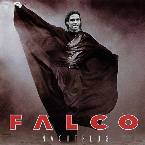 Falcao, tên gần giống với nhạc sĩ Falco, người sáng tác nhạc trong bộ phim Titanic..