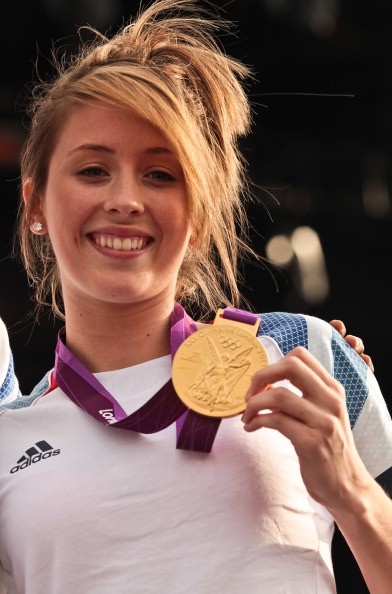 Jade Jones vừa giành HCV Olympic London 2012 môn Taekwondo...