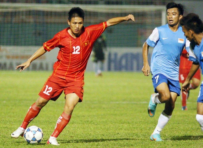 Đình Bảo có trận đấu xuất sắc với 4 bàn thắng cho U21 Việt Nam.