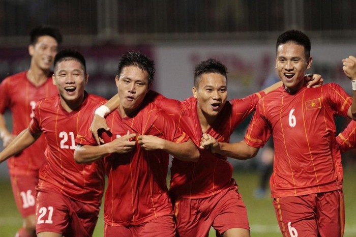 Đình Bảo tiếp tục thể hiện phong độ rất cao với bàn mở tỉ số cho U21 Việt Nam.