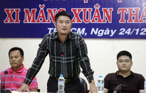 Bầu Thụy chính thức nhường ghế chủ tịch XMXT Sài Gòn cho em trai Nguyễn Xuân Thủy.