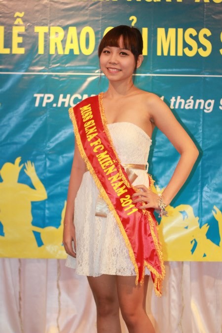 Cao Vân Thảo - Miss SLNA 2012.