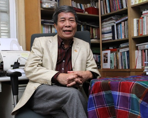 Giáo sư Ngô Đức Thịnh nguyên Viện trưởng Viện nghiên cứu văn hóa dân gian Việt Nam nay là Viện nghiên cứu văn hóa Việt Nam