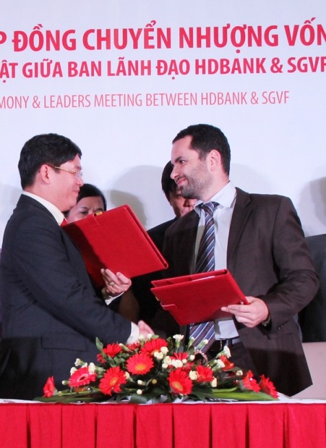 Lễ ký kết giữa HDBank và Công ty Tài chính Việt Société Générale.
