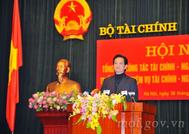 Thủ tướng Nguyễn Tấn Dũng phát biểu chỉ đạo tại hội nghị tổng kết ngành tài chính 2013