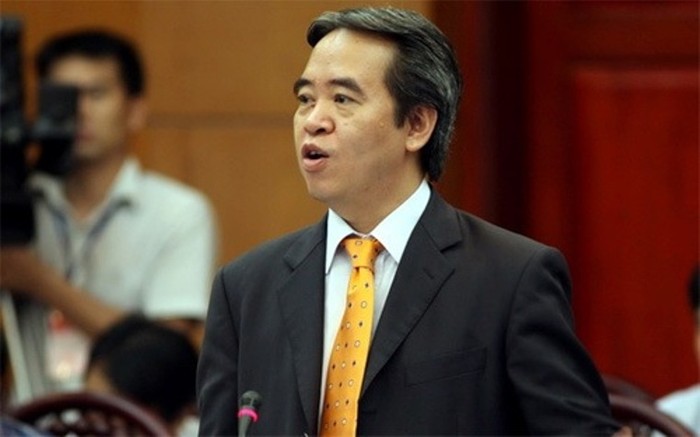 Dù Thống đốc Ngân hàng Nhà nước Nguyễn Văn Bình có những phát biểu mạnh mẽ về vấn đề sáp nhập ngân hàng nhưng để thực hiện không dễ (ảnh nguồn Vneconomy).