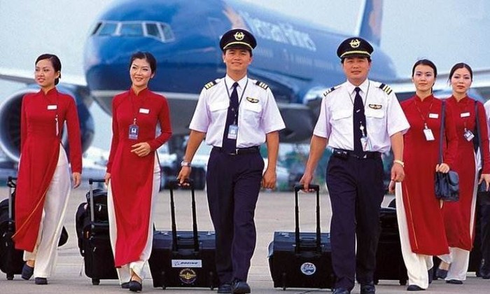 Màu sắc thiết kế trang phục cũ đã in dấu trong tâm trí người tiêu dùng nhưng Vietnam Airlines đã thay đổi