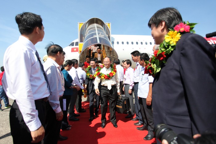 Chào mừng những hành khách đầu tiên của đường bay Tp.HCM - Chu Lai