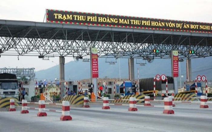 rạm thu phí Hoàng Mai trên tuyến đường dự án BOT Nghi Sơn-Cầu Giát - Ảnh: VnEconomy