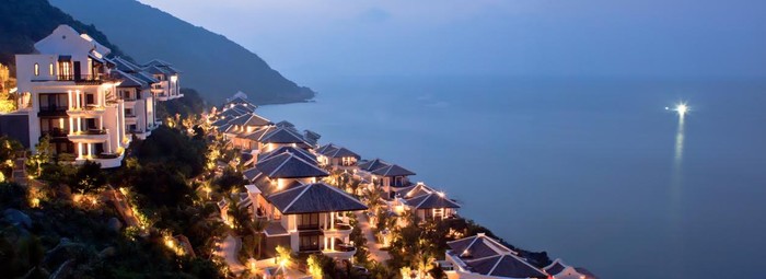 Một góc về đêm của Khu nghỉ dưỡng InterContinental® Danang Sun Peninsula Resort Ảnh: InterContinental Danang.
