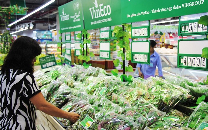 Trước mắt sản phẩm rau sạch của VinEco được phân phối tại hệ thống siêu thị Vinmart.