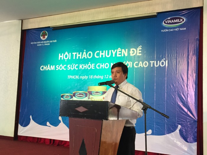 Ông Phan Nguyễn Minh Nhựt, Giám đốc Kinh doanh khu vẹc TP.Hồ Chí Minh phát biểu tại hội thảo ở TP.Hồ Chí Minh.