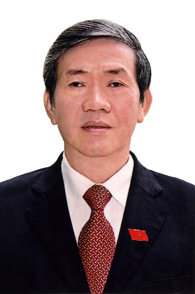 Ông Đinh Thế Huynh, 63 tuổi, Trưởng Ban Tuyên giáo Trung ương.