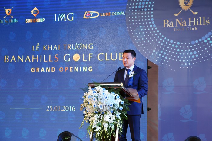 Ông Đặng Minh Trường, Tổng Giám Đốc Tập Đoàn Sun Group, phát biểu tại buổi lễ khai trương sân golf.
