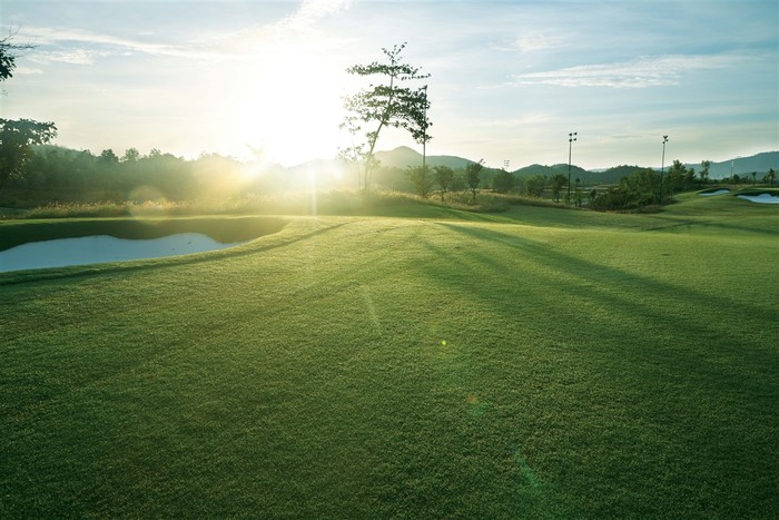 Ba Na Hills Golf Club được Luke Donald thiết kế theo các triền đồi