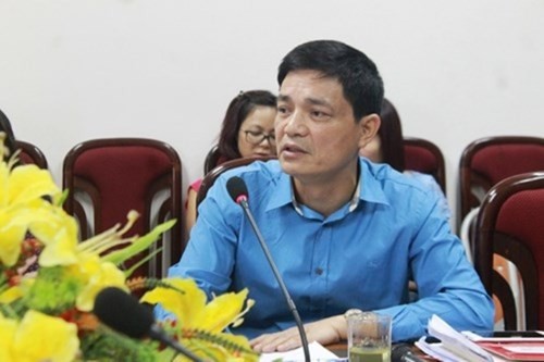 TS. Nguyễn Thanh Phong – Cục trưởng Cục An toàn thực phẩm trao đổi với báo chí (ảnh H.Lực/giaoduc.net.vn)