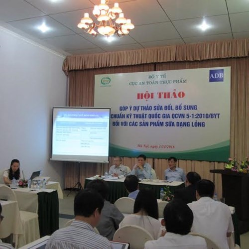 Hội thảo lấy ý kiến về việc sửa đổi Quy chuẩn kỹ thuật quốc gia đối với các sản phẩm sữa dạng lỏng QCVN 5-1:2010/BYT.